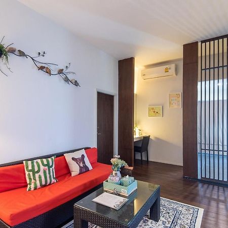Baan Oliver Srinakarin Bangkok Zewnętrze zdjęcie