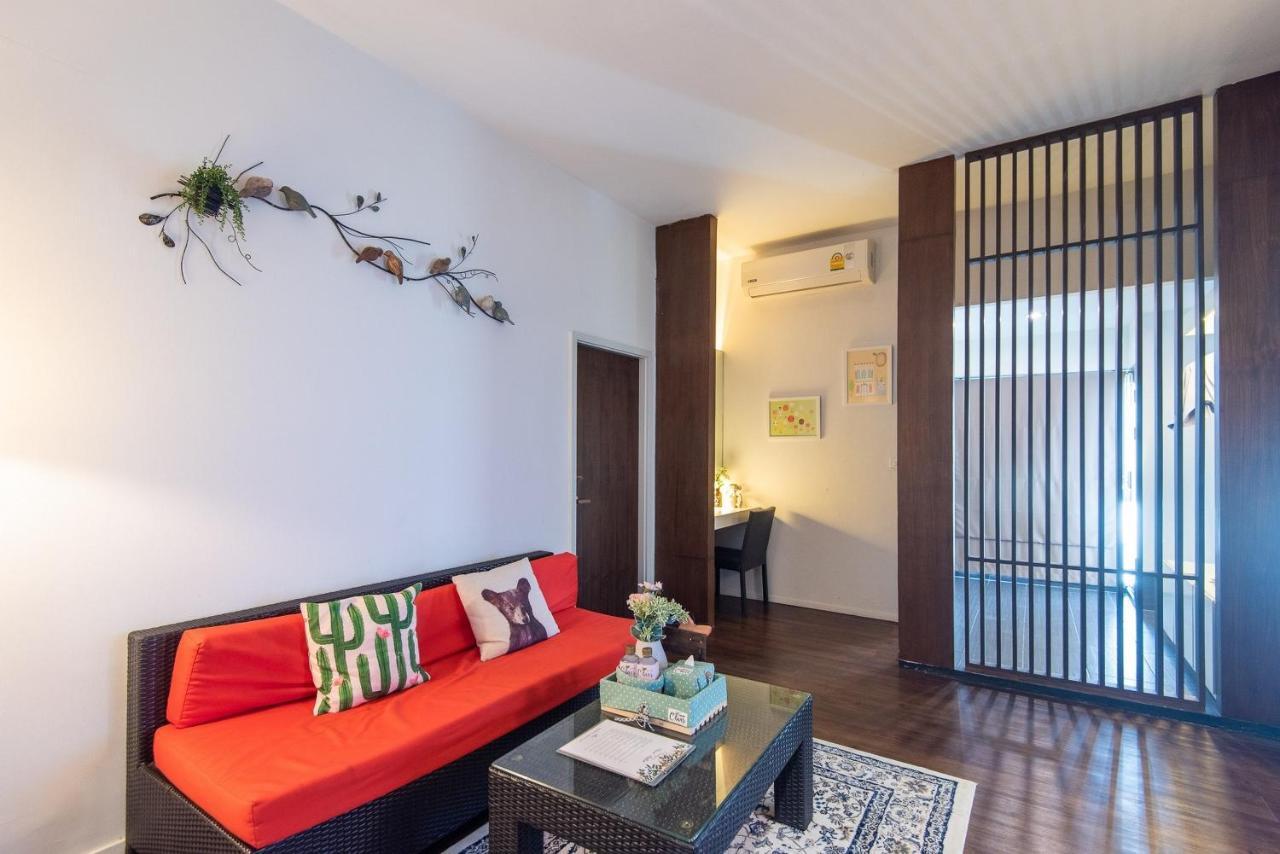 Baan Oliver Srinakarin Bangkok Zewnętrze zdjęcie